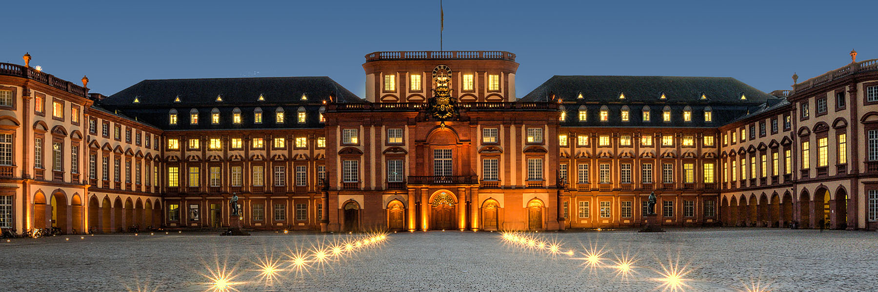 CRUCEROS ALEMANIA MANNHEIM CRUCEROS FLUVIALES RIO RHIN MANNHEIM RHINE RIVER CRUISES